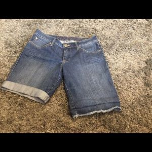 Jag Jeans “Classic Fit” Denim Shorts Sz 8